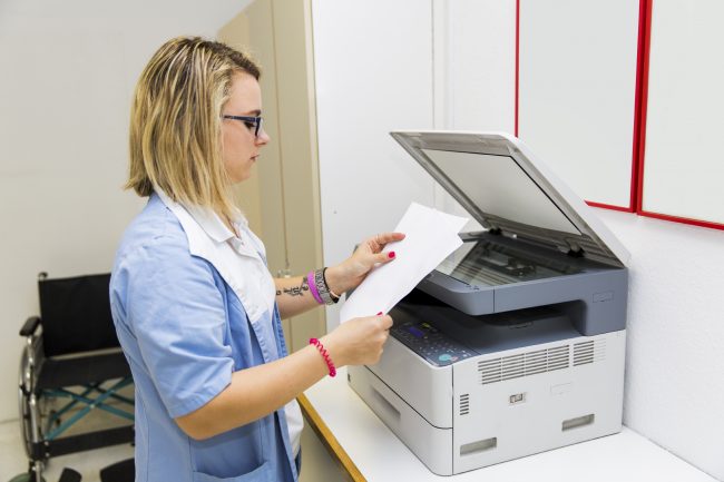 Fax Machine Reliance in Healthcare: What’s the Alternative? 